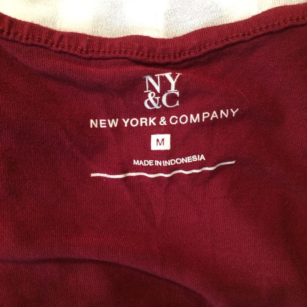 NY&Co medium tank - it’s HOT🔥 again... - Picture 4 of 4